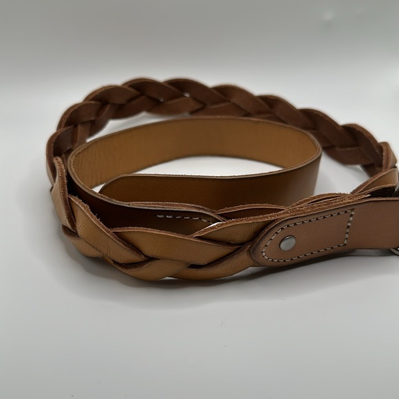 Brown braided leather belt size small - Picture 3 of 5